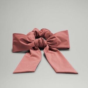 spiced chai big bow scrunchie